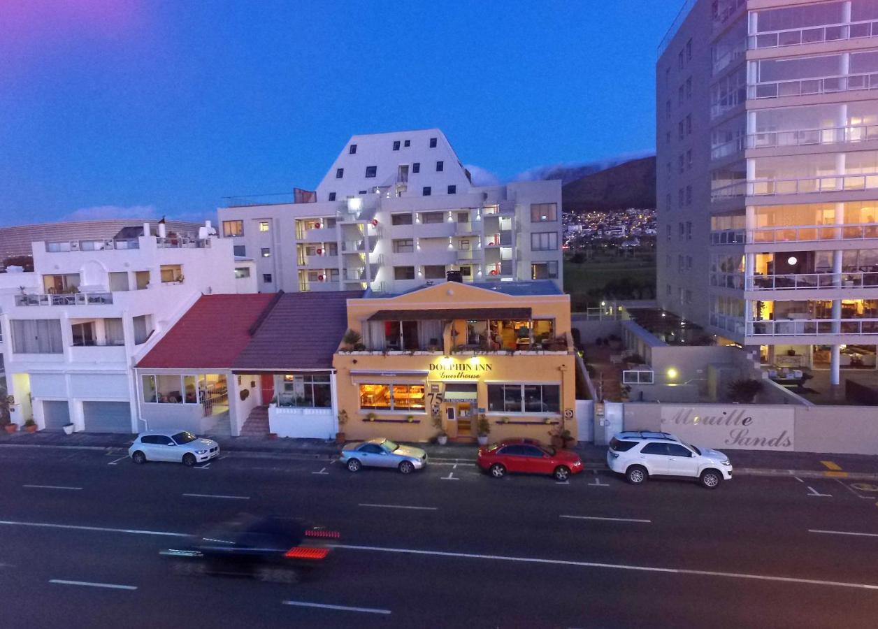 Dolphin Inn Guesthouse Cape Town Exterior photo