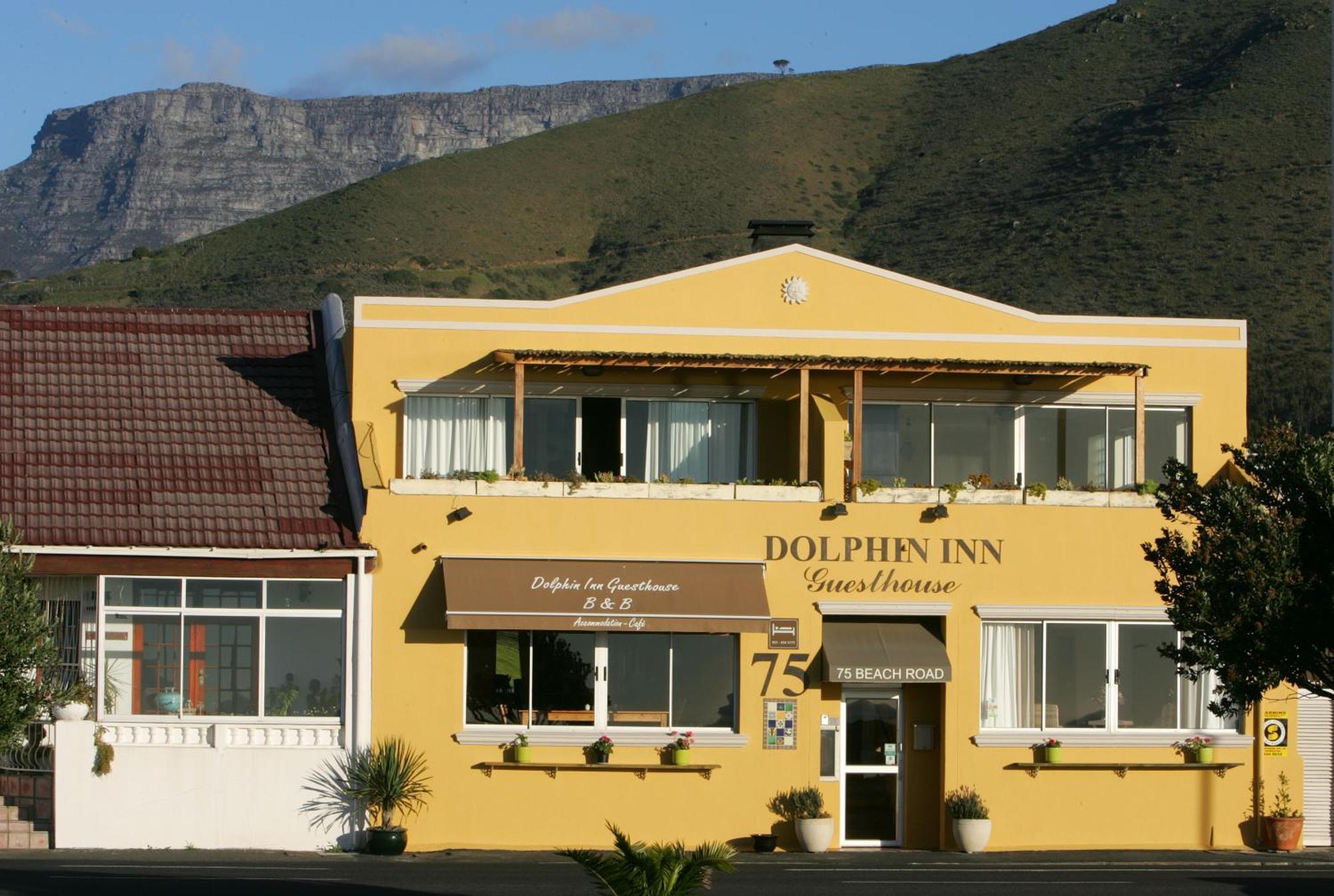 Dolphin Inn Guesthouse Cape Town Exterior photo